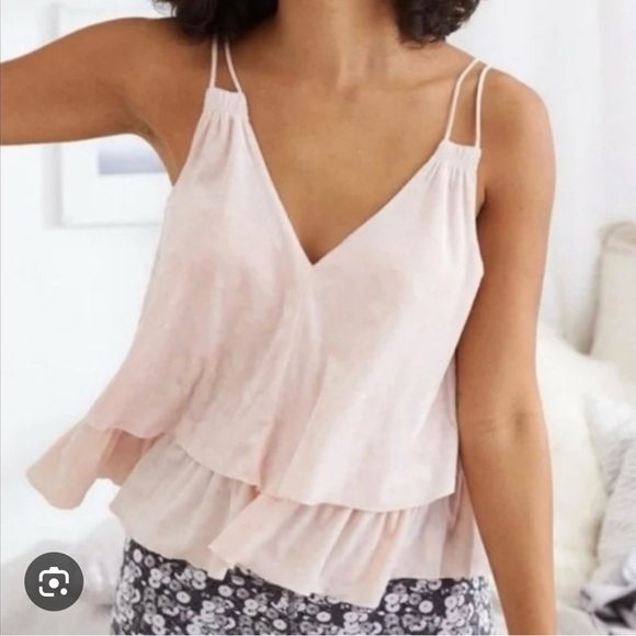 aerie Tops - Aerie Layered Cropped Velvet Camisole in Blush, Sz S